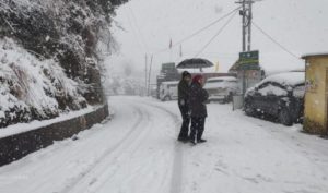Kanatal Road Side