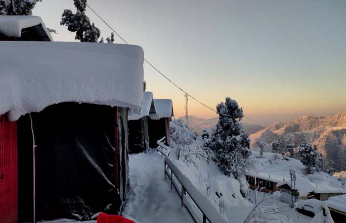 kanatal snow camp